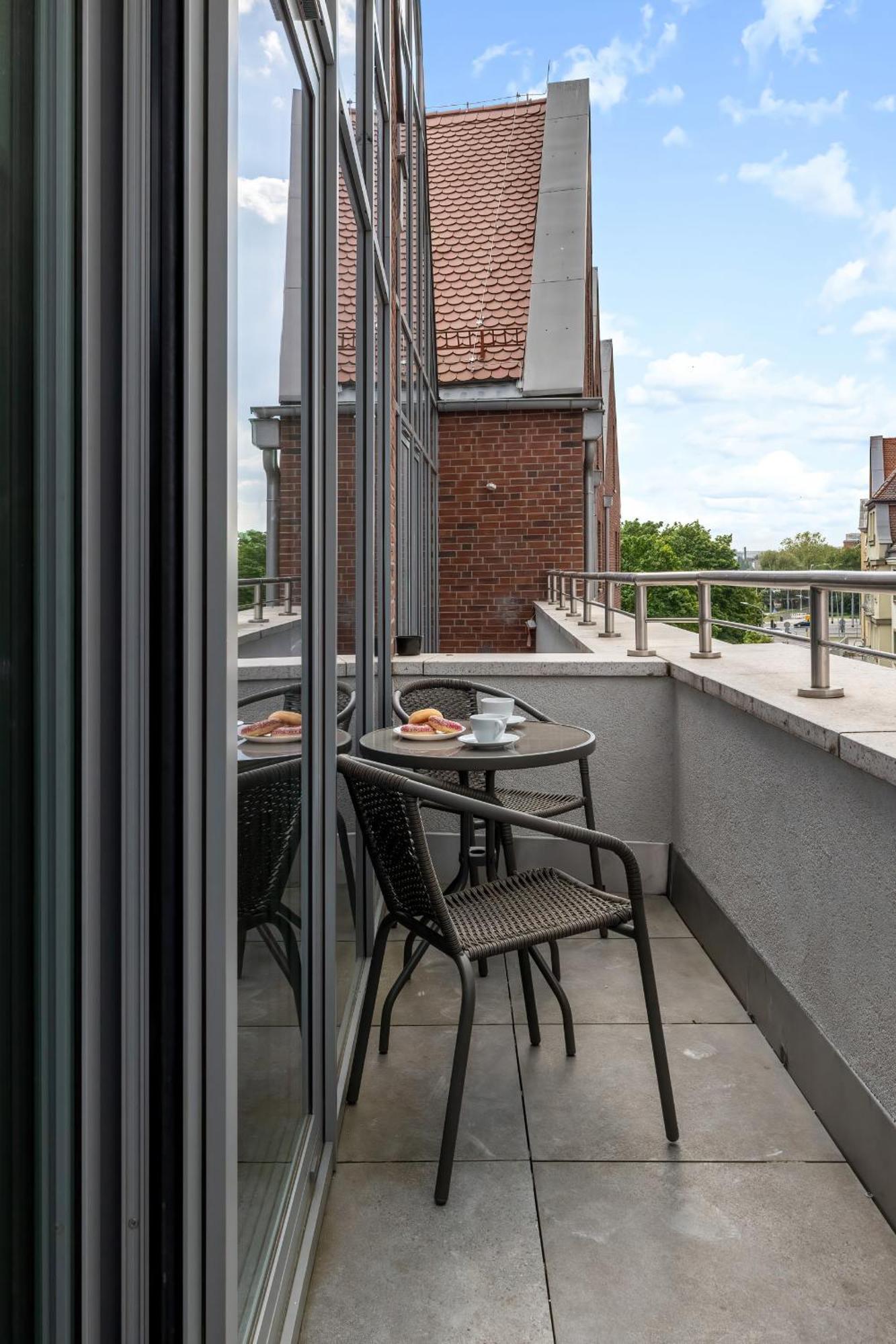 Gran & Marina Podzamcze Apartments Szczecin By Noclegi Renters Exterior photo