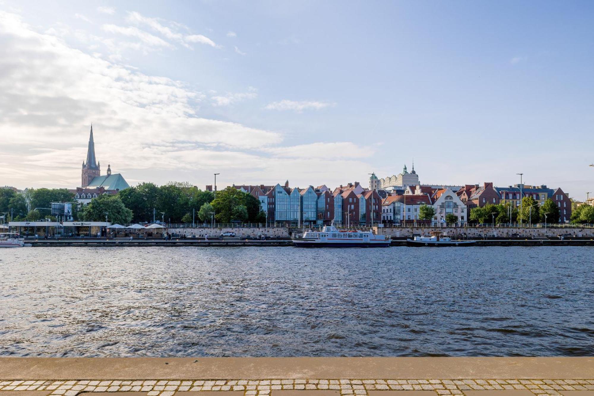 Gran & Marina Podzamcze Apartments Szczecin By Noclegi Renters Exterior photo